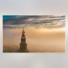 Foto van de Martinitoren in dubbele mist - Groningen